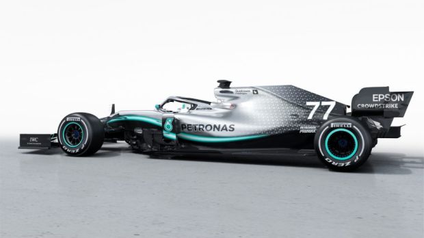 Hamilton Tes Mobil Anyar di Siverstone: Ini Sosok Mercedes W10