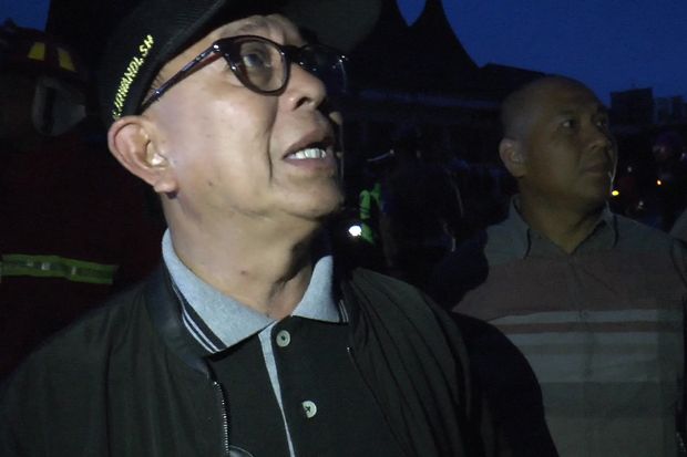 Pasar Aur Kuning Terbakar, Wakil Wali Kota Bukittinggi Menangis