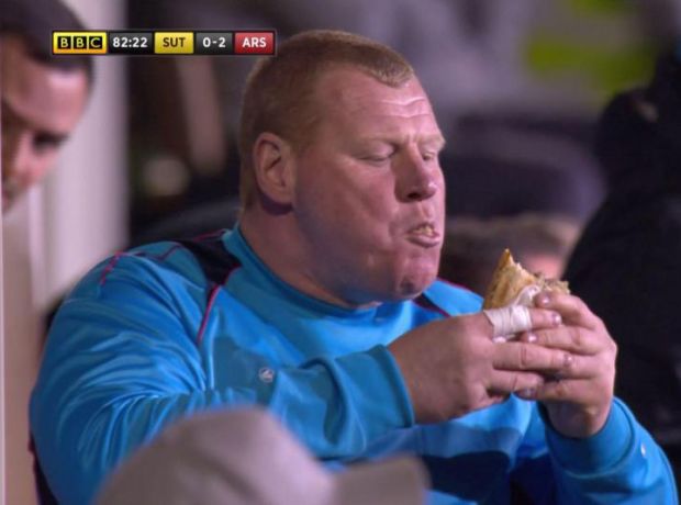 Diduga Terlibat Taruhan, Kiper Doyan Makan Ini Resign
