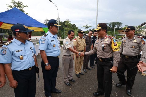 Sidak ke Perbatasan Malaysia, Kapolda Kalbar Minta Kejahatan Lintas Batas Serius Ditangani