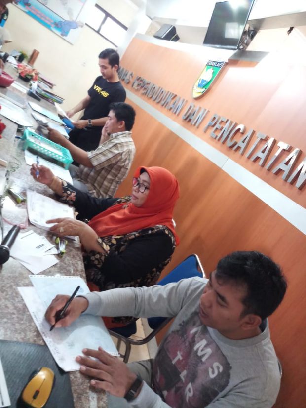 ASN yang Melayani Warga di Hari Libur Tegak Lurus Laksanakan Arahan Mendagri