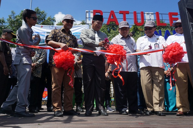 Batu Lepe, Ikon Wisata Baru di Perbatasan Laut Cina Selatan