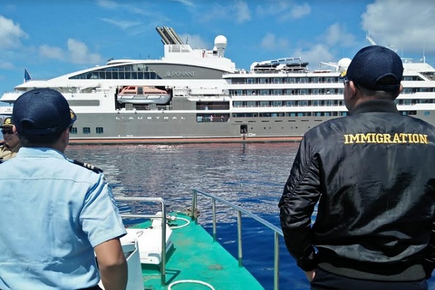 Kapal Pesiar Prancis Ajak Turis Saksikan Pesona Sulawesi Utara