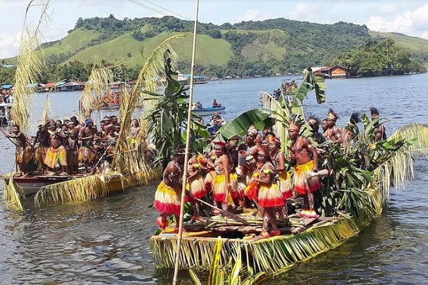 Yuk, Nikmati Kemeriahan Festival Danau Sentani XI