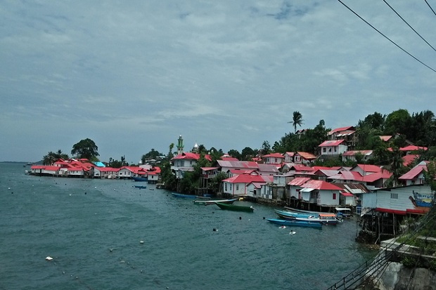 Kampung Merah Putih Kiom yang Mulai Eksotis