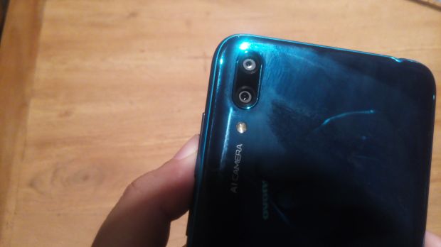 Huawei Y7 Pro 2019, Ponsel Entry-Level Rasa Flagship Sambangi Jakarta