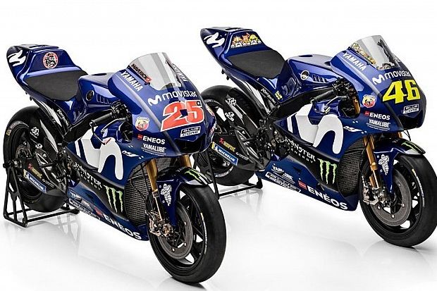 Rossi-Vinales Mejeng di Motor Yamaha YZR-M1 2018