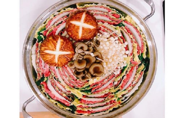Wow, YoonA SNSD Memasak Hidangan Khusus untuk Taeyeon