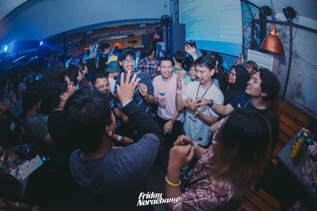 Friday Noraebang dan Dizkorea, Dua Penggawa Acara Disko Korea
