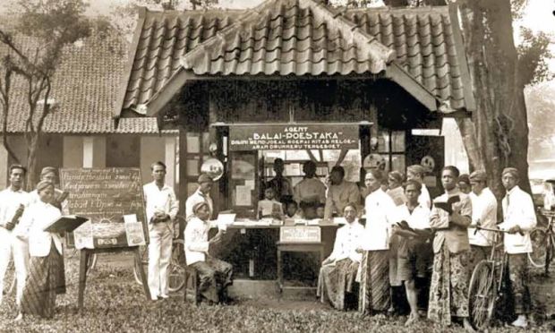 Dominasi Belanda Masa Kolonial dari Kacamata Post-Kolonial