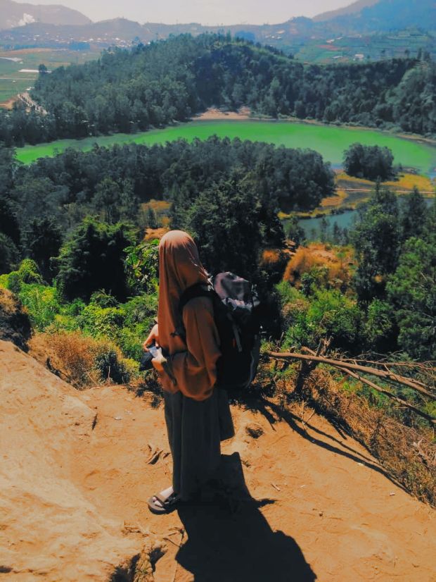 Menyusuri Dieng Selama Satu Hari dengan Berjalan Kaki