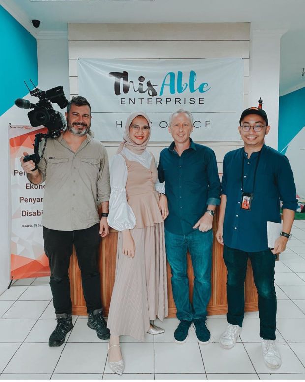 Tak Sekadar Gaji, Ini yang Bisa Kamu Dapatkan kalau Bekerja di LSM