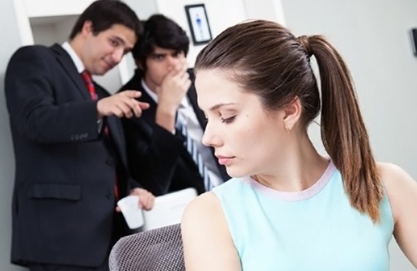Harus Tahu! Ini Jenis-jenis Pelecehan Seksual Verbal