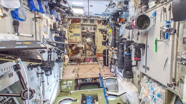 Astronot Ngapain Aja di Luar Angkasa?