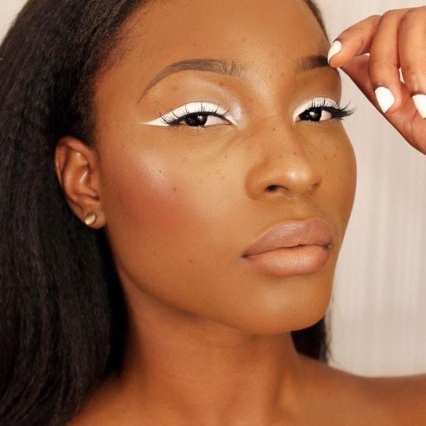 Ayo Bereksperimen! Coba 5 Cara Pakai Eyeliner Putih Ini