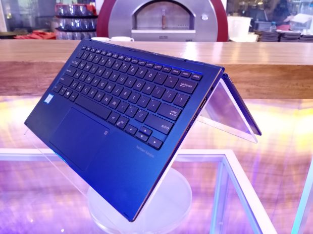 Lebih Ringkas dari Pendahulunya, Ini Harga ASUS ZenBook Flip UX362