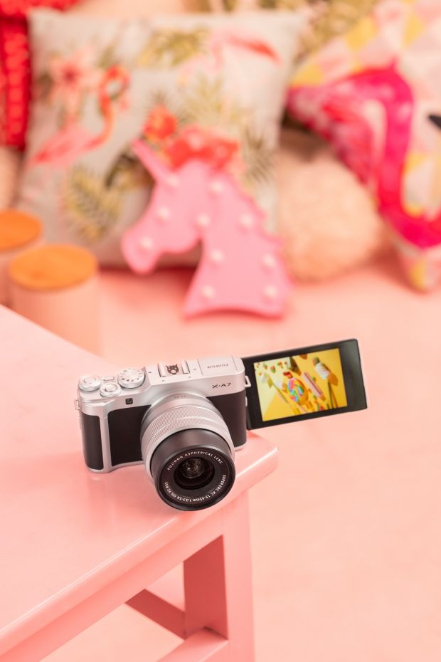 Datangi Indonesia, Fujifilm X-A7 Bagi Pemula Dibanderol Rp11 Juta