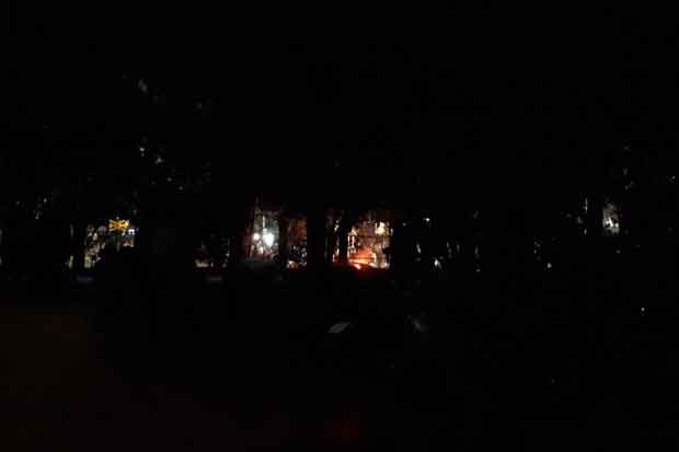 Serang Polisi, Pelajar STM Ditembaki Gas Air Mata di Belakang Gedung DPR