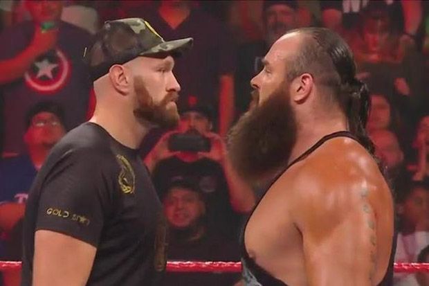 Geger, Tyson Fury Adu Jotos vs Petarung SmackDown di Ring
