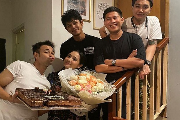 Rayakan 5 Tahun Pernikahan, Raffi dan Gigi Malah Bikin Repot