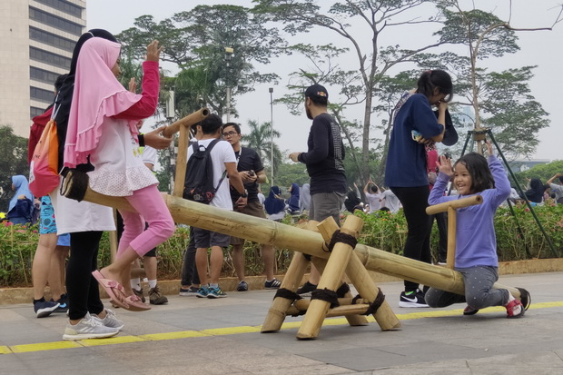 Kurangi Pencemaran Lingkungan, Oris Ajak Masyarakat Gunakan Sedotan Bambu