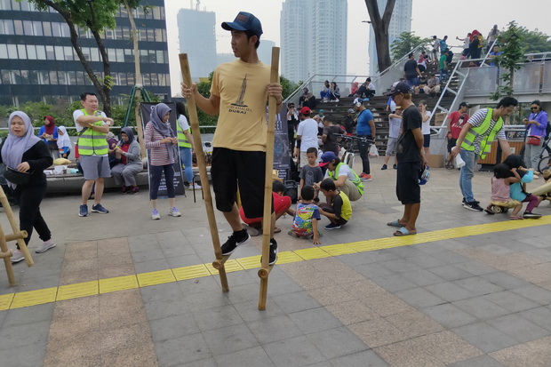 Kurangi Pencemaran Lingkungan, Oris Ajak Masyarakat Gunakan Sedotan Bambu