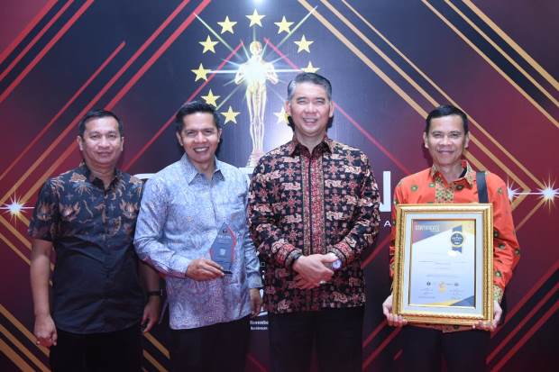 Syarif Fasha Raih Predikat Top 25 Leaders 2019 dari Seven Media Asia Awards