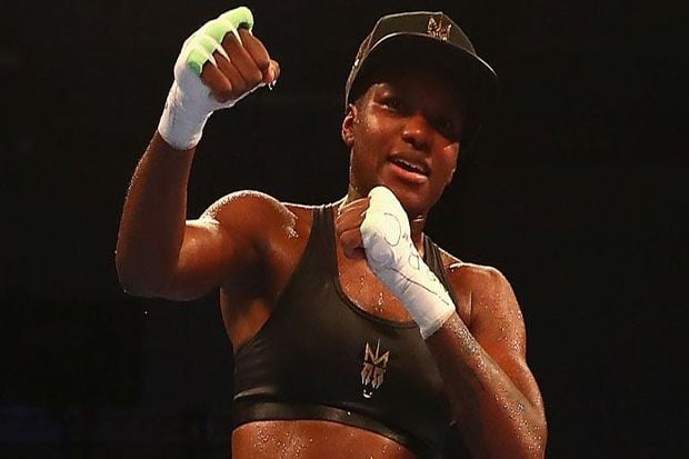 Petinju Wanita Juara Dunia dan Olimpiade Nicola Adams Pensiun