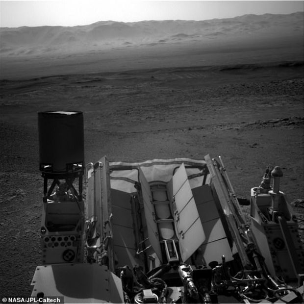 Bos Tesla Mau Bangun Mars, Ini 'Bisikan' Robot Penjelajah Planet Merah