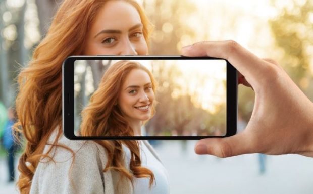 Sharp AQUOS V dengan Snapdragon 835 Dijual Rp3,2 Juta di Taiwan