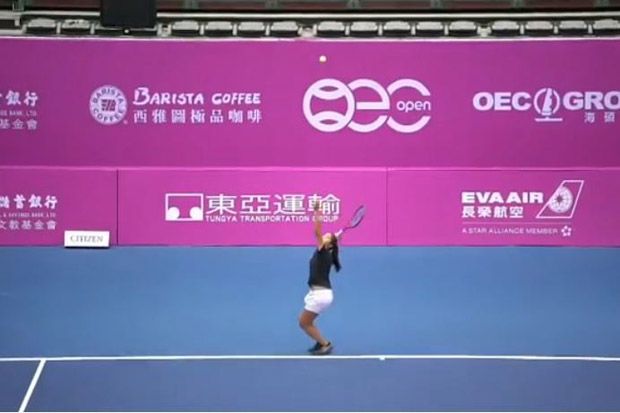 Petenis Indonesia Aldila Sutjiadi Nyaris Bekuk Juara Final WTA