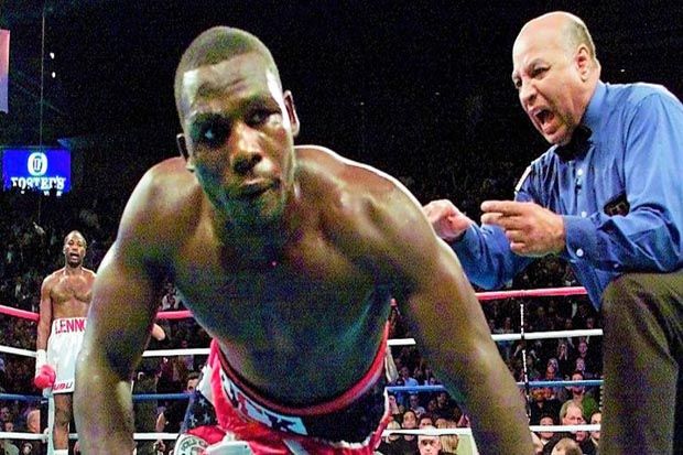 Kemiripan Nasib Keruntuhan Lennox Lewis dengan Anthony Joshua