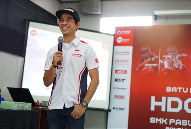 HDC Tour: Gerry Salim Bikin Heboh SMK Pasundan 2 Bandung