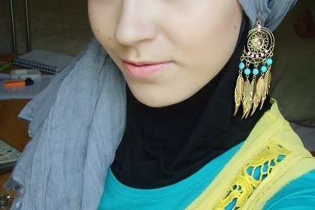 Enam Aksesori Rekomendasi untuk Hijaber