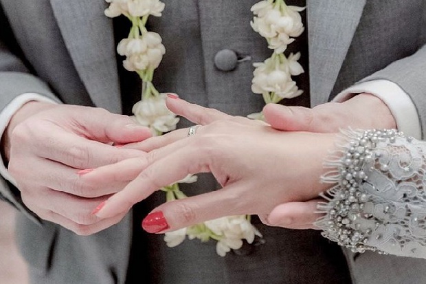 Yuk, Intip Foto-foto Pernikahan Cut Tari dengan Richard Kevin