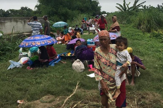 Luapan Sungai Tuntang Ikut Merendam Wilayah Demak, Warga Mengungsi