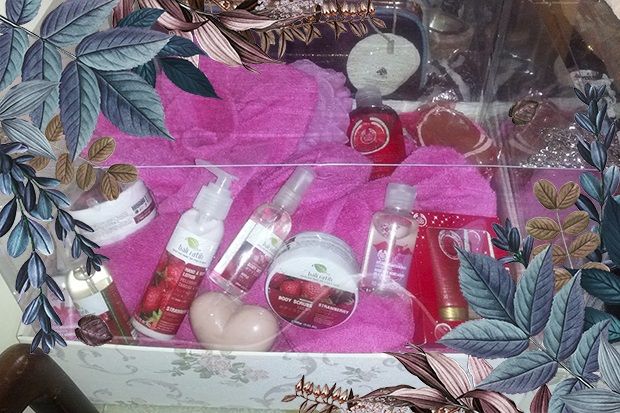 Barang Hantaran Pernikahan Favorit ke Mempelai Perempuan