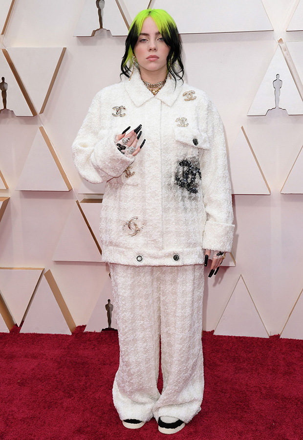5 Busana Terburuk Oscar 2020 Menurut Netizen