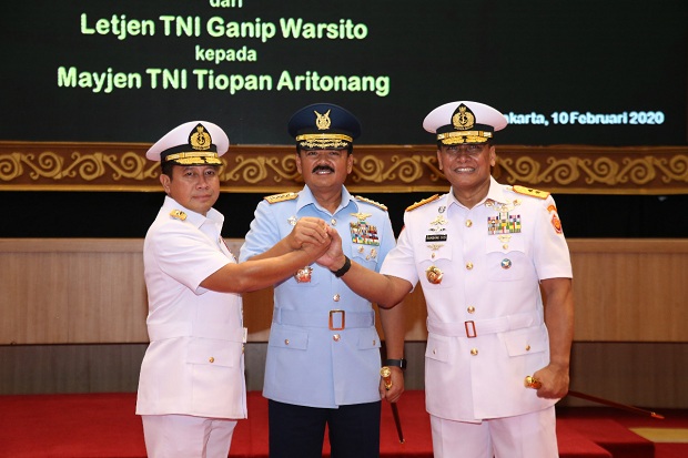 Panglima TNI Pimpin Sertijab Asop dan Danjen Akademi TNI