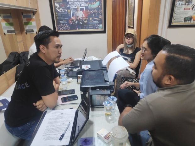 Foto Lucinta Luna saat Jalani Pemeriksaan di Polres Jakarta Barat