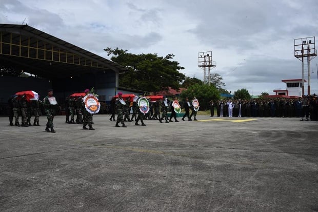 Panglima TNI Minta Warga Kembalikan 11 Senjata Prajurit Korban Heli Jatuh