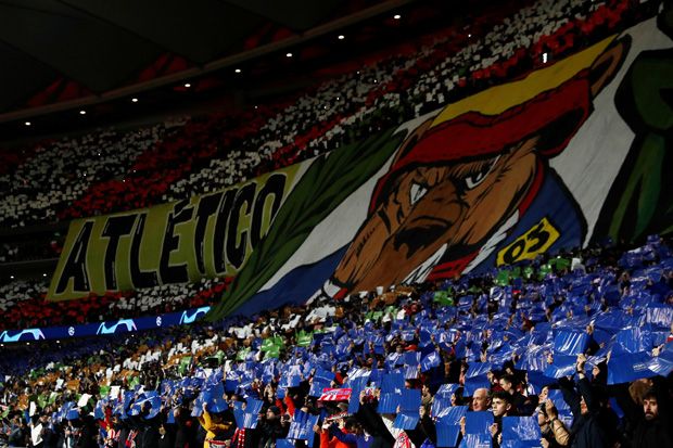 Konduktor Andal dan Sinisme Koreografi Penggemar Atletico