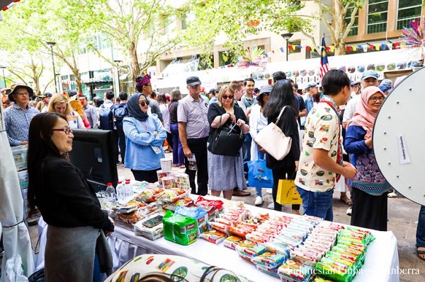 Tari Barong Bali Mendapat Standing Ovation di NMF 2020 Canberra