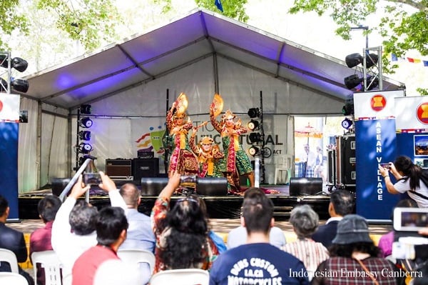 Tari Barong Bali Mendapat Standing Ovation di NMF 2020 Canberra