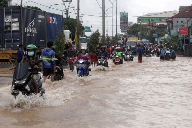 Anies, Ridwan Kamil, dan Wahidin Halim Tak Hadiri Rapat Bahas Banjir di DPR