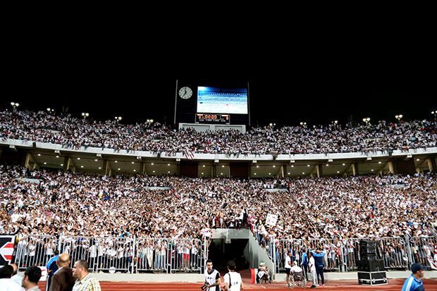 10 Stadion Sepakbola Terbesar di Dunia