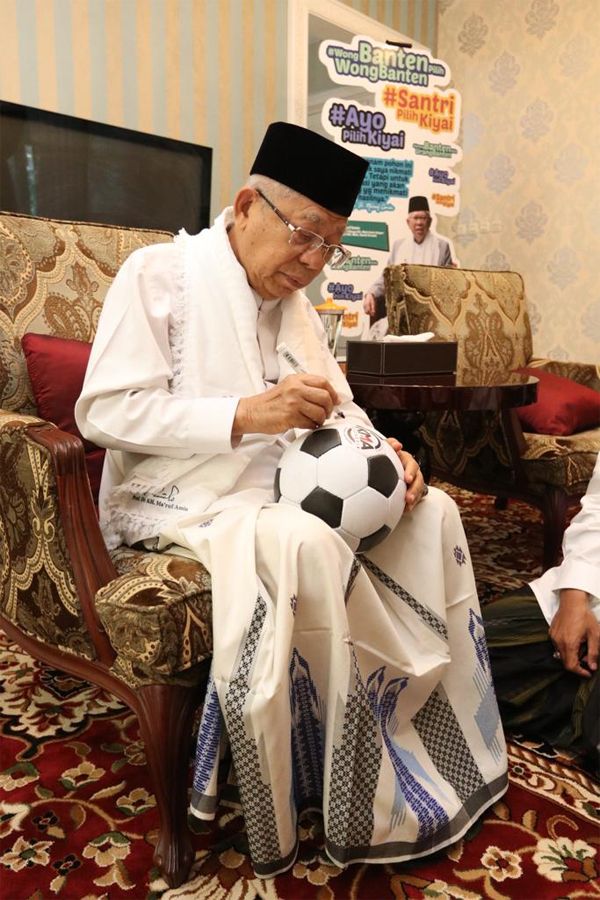Wapres Ma'Ruf Amin Harapkan Liga 1 2020 Berakhlakul Karimah