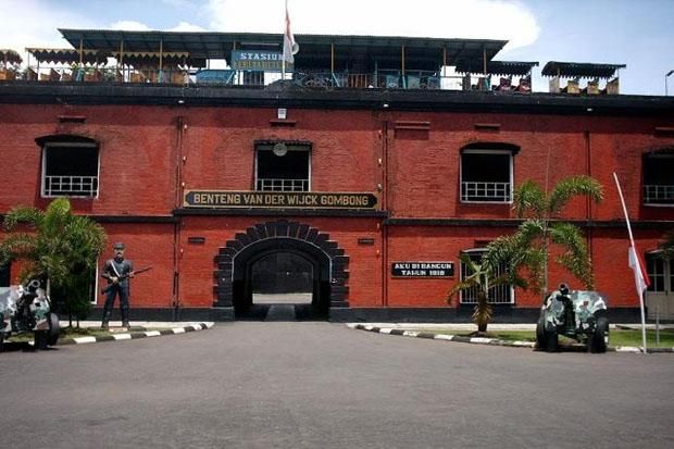 5 Destinasi Anti-mainstream di Nusantara Ini Bikin Liburan Tetap Seru