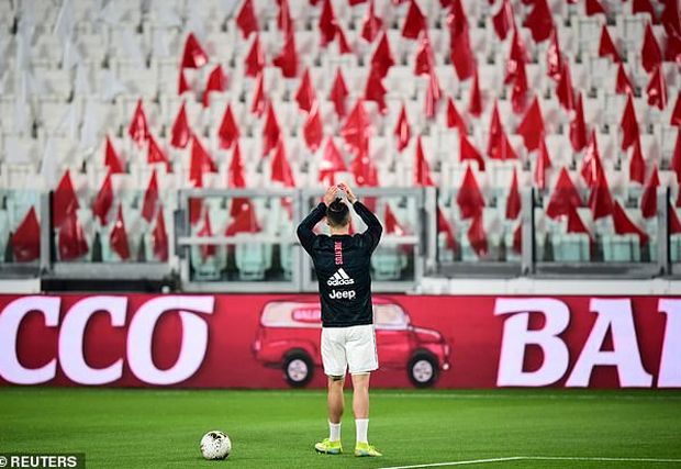 Cristiano Ronaldo Kesepian Bermain Tanpa Penonton