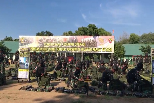 Dikirim ke Papua, Kasum TNI Periksa Kesiapan Prajurit Satgas Pamtas Yonif Raider 900/SBW